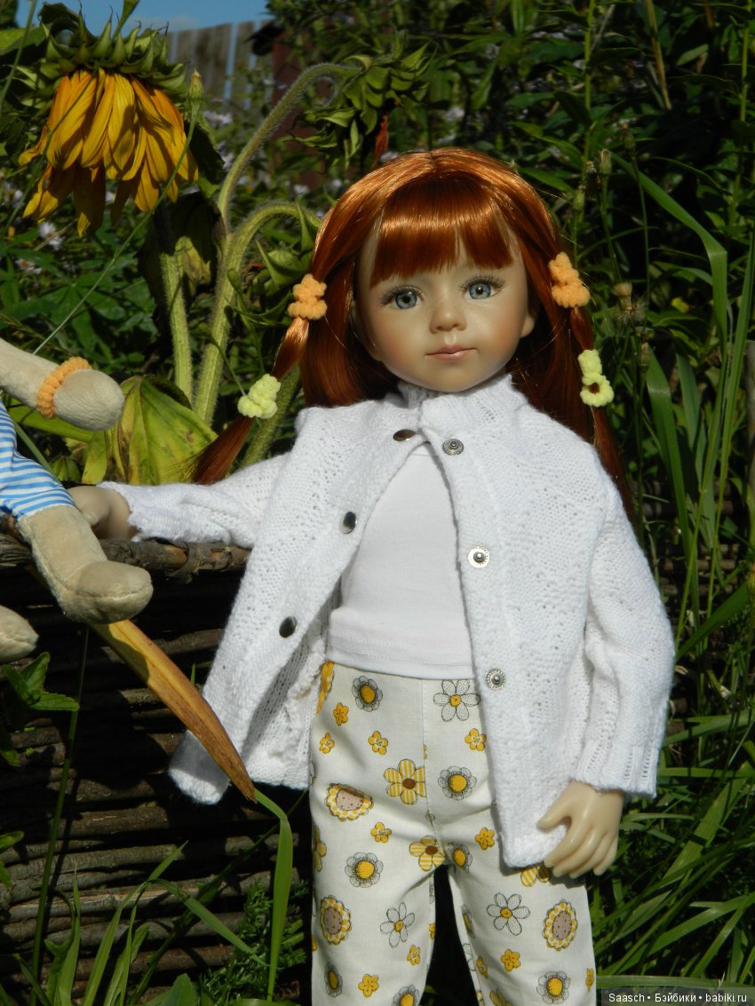 Лето, солнце, подсолнухи и Александра. Maru and Friends