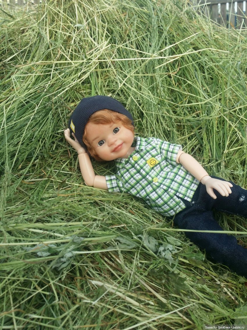 Лето в деревне. Бабушка и дед Костика Валеник