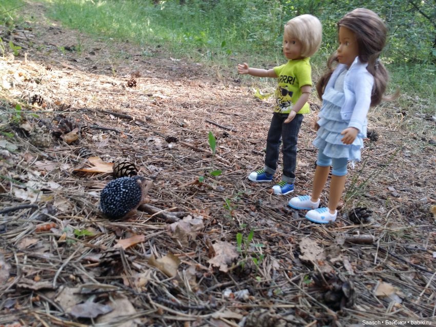Лето в деревне. Бабушка и дед Костика Валеник