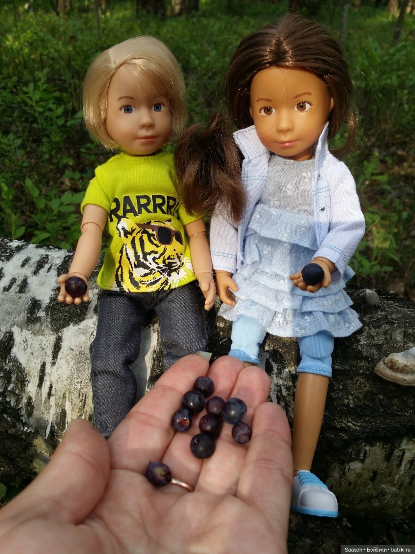 Лето в деревне. Бабушка и дед Костика Валеник