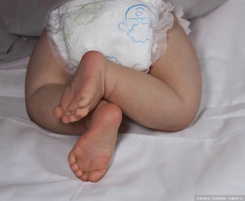 Кто же, словно ежик, в комнате сопит | Бэйбики Кто же, словно ежик, в комнате сопит