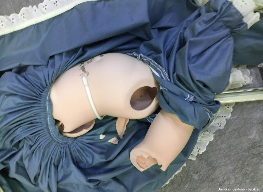 Подставка в придачу | Бэйбики Подставка в придачу — Ремонт и реставрация фарфоровых кукол: склейка