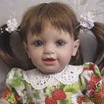 Клубничное настроение среди зимы или "вкусные" платья для виниловых малышек