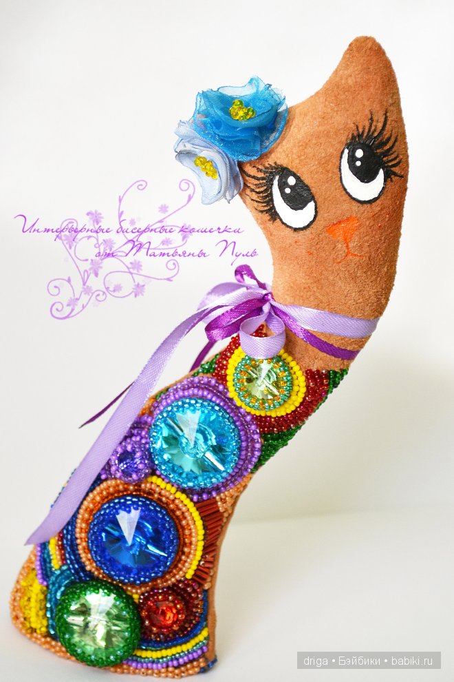 "Кросотка". Интерьерная бисерная кошечка (фото 5)