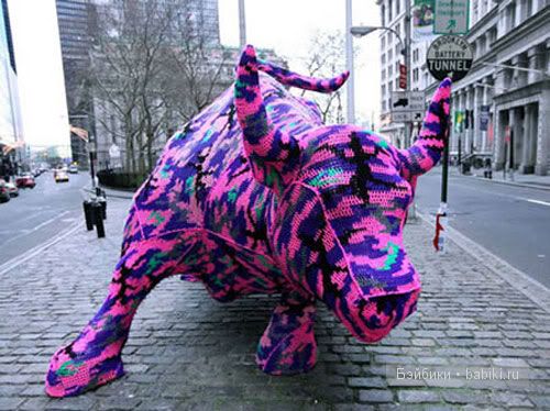 Взрыв пряжи или вязанное граффити