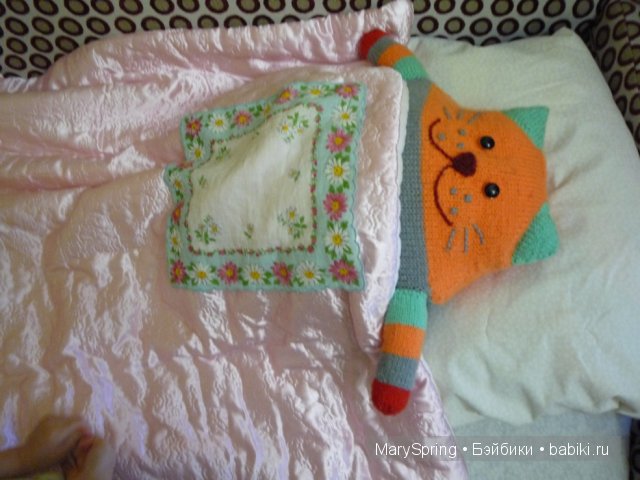 Усатый-полосатый или вязаная подушка-игрушка, игрушка вязанная спицами (фото 7)
