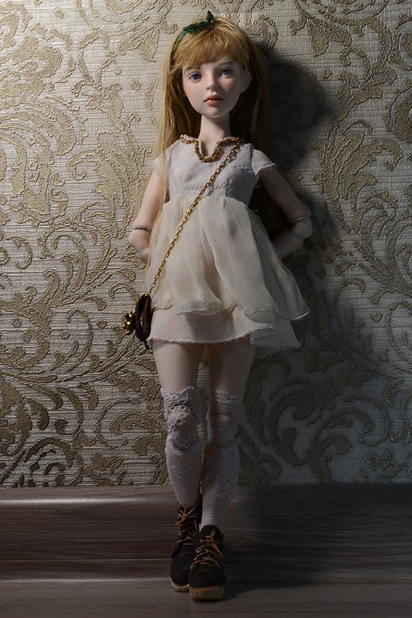 Мила в образе. Шарнирная кукла ручной работы (фото 9)