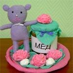 Просто подарок - игрушка вязанная крючком