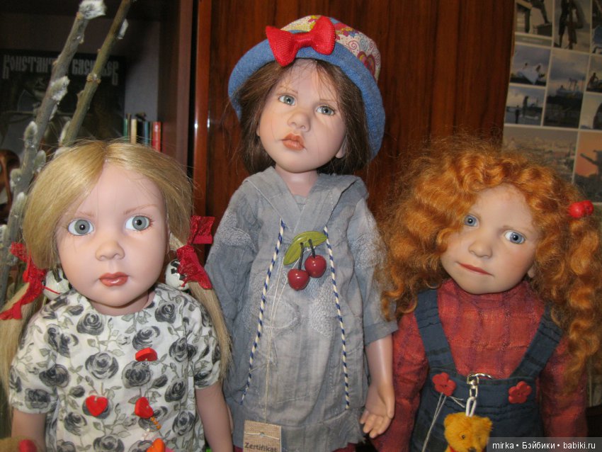 Наши мелкие тоже  решили заглянуть в гости:))))