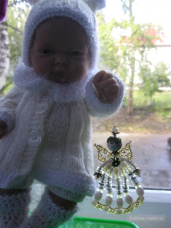 Куклы-ангелочки из бисера и на коклюшках