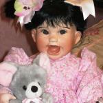 На нашей клумбочке расцвёл экзотический цветочек. Su Ling от Cindy Rolfe