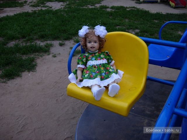 Вот и ягодки поспели, пора собирать. Коллекция платьев для моей куклы (фото 8)