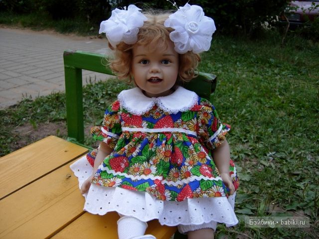 Вот и ягодки поспели, пора собирать. Коллекция платьев для моей куклы (фото 2)