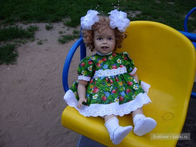 Вот и ягодки поспели, пора собирать. Коллекция платьев для моей куклы (фото 10)