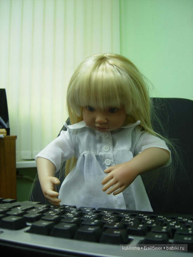 Мой первый рабочий день. Кукла Хелен (Helen Sonja Hartmann Heart and Soul Kidz'n Cats) (фото 2)