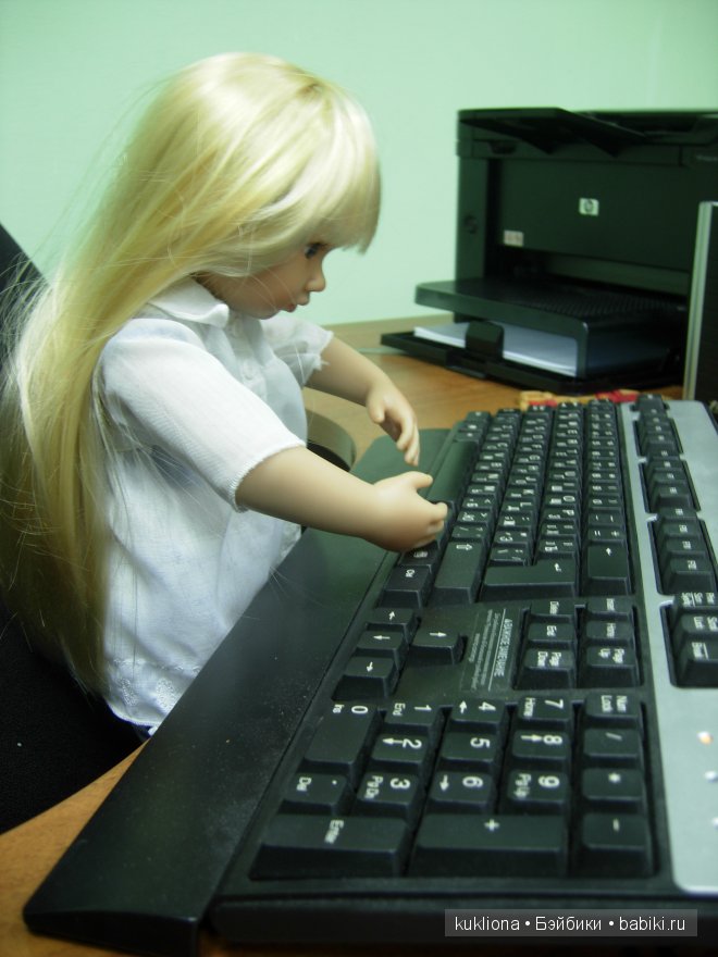 Мой первый рабочий день. Кукла Хелен (Helen Sonja Hartmann Heart and Soul Kidz'n Cats) (фото 4)