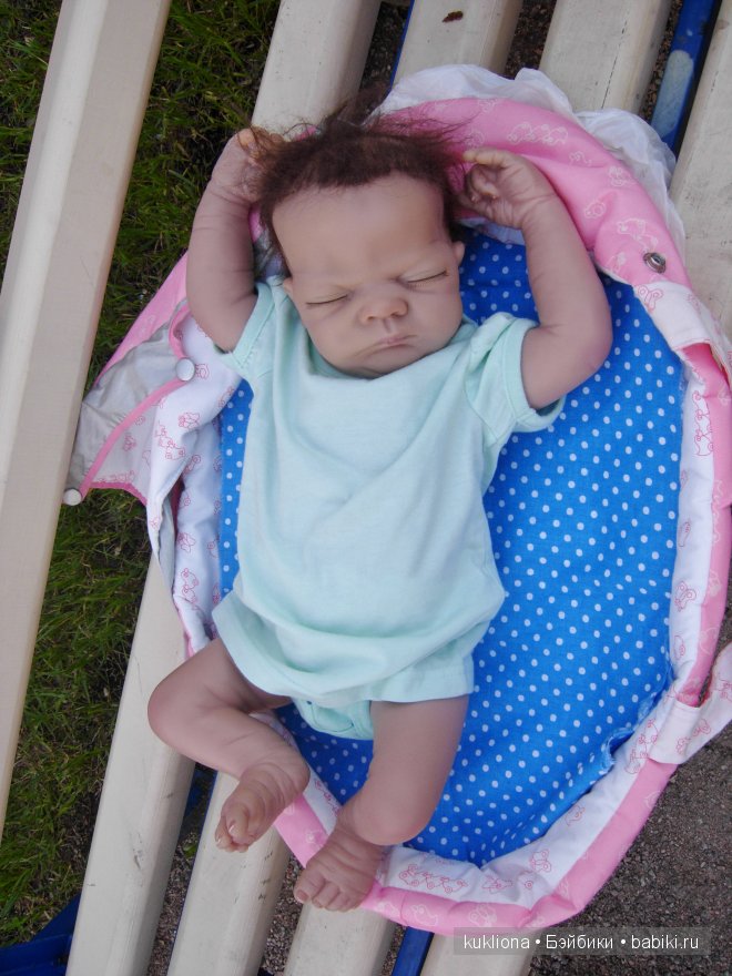 Женщины!..Кто оставил ребенка на лавочке!!? Кукла Charlie The Ashton Drake Galleries (фото 7)