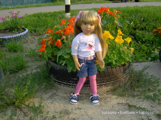 Марейка и цветы. Кукла Mareike Kidz ‘n’ Cats, Sonja Hartmann