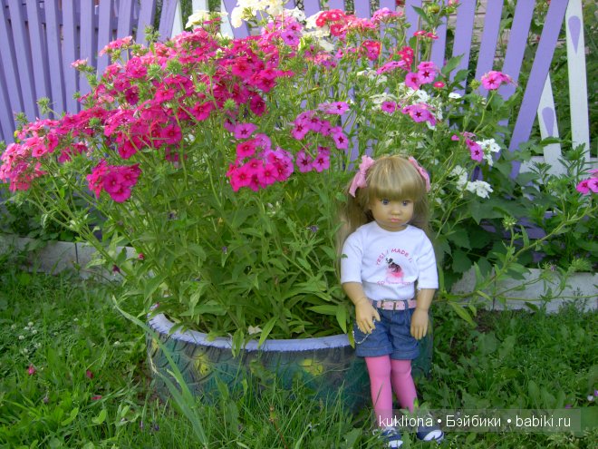 Марейка и цветы. Кукла Mareike Kidz ‘n’ Cats, Sonja Hartmann