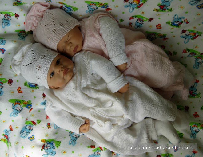 Близнецы Вивиан и Лилиан (Lilian and Vivian Cathariena Teunissen) (фото 8)