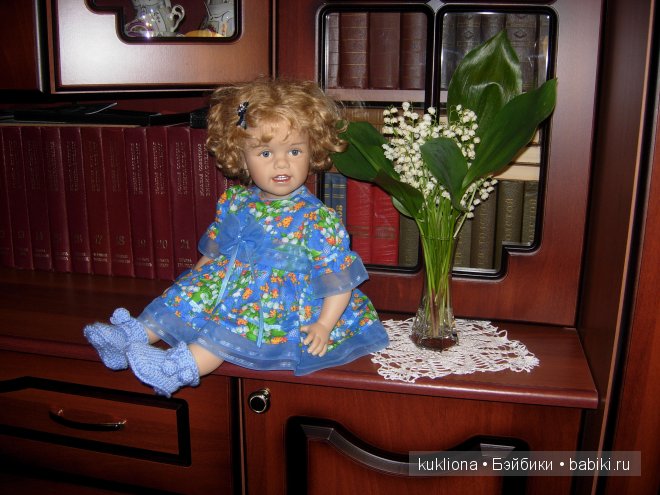 Кукла Emilie Sissel Bjorstadt Skille для Gotz в интерьере