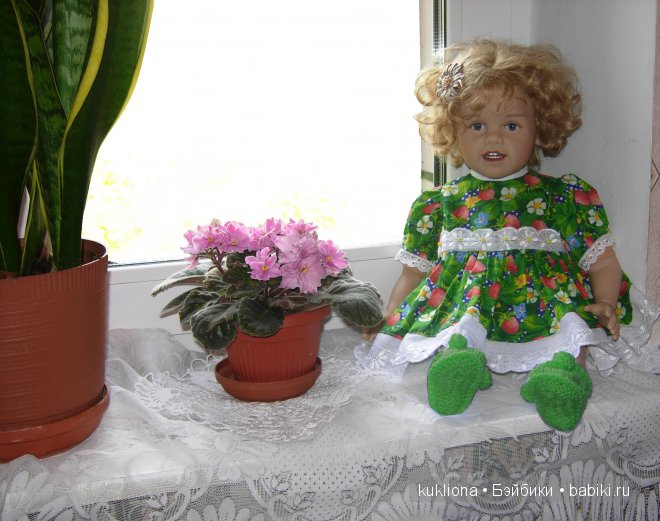 Кукла Emilie Sissel Bjorstadt Skille для Gotz в интерьере (фото 3)