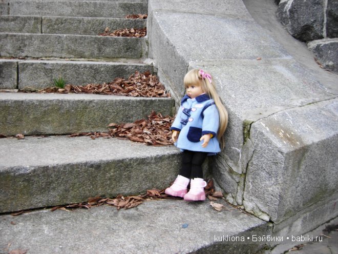 Марейка на Воробьевых горах. Часть 3. "Про петуха, курицу, фазана, его жену, их дитё, ..." Кукла Mareike Kidz‘n’Cats, Sonja