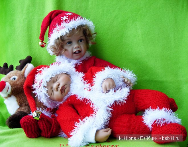 Санта Клаусы после работы. Куклы Emilie Sissel Bjorstadt Skille для Gotz и Lilian Cathariena Teunissen Zapf (фото 5)