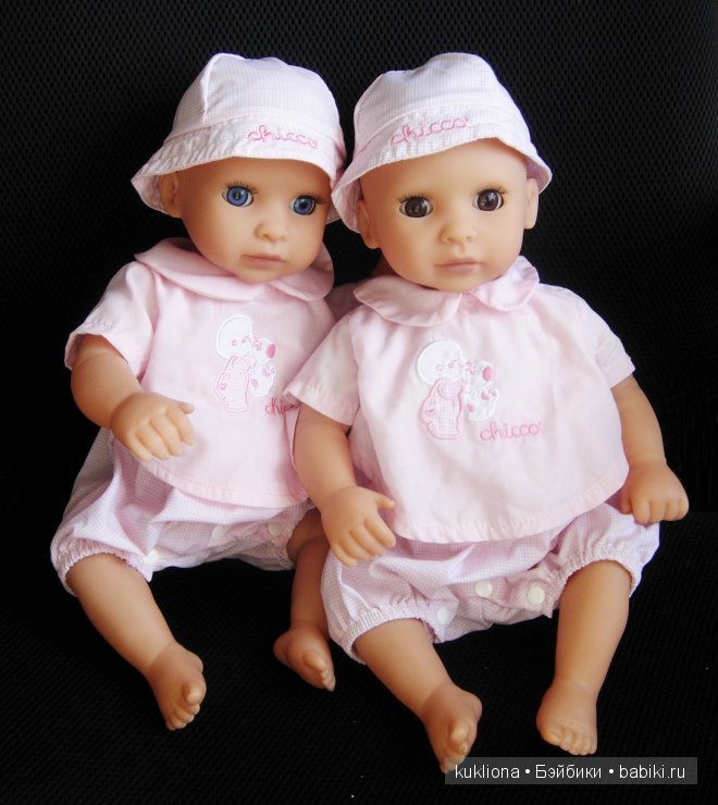 Милые очаровательные близнецы Chicco ( Чикко)