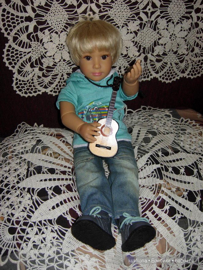 Под балконом давно серенады поют... или как Тим учился играть на гитаре. Кукла Tim Kidz‘n’Cats, Sonja Hartmann (фото 9)