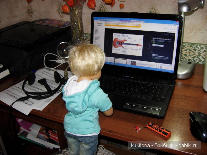 Под балконом давно серенады поют... или как Тим учился играть на гитаре. Кукла Tim Kidz‘n’Cats, Sonja Hartmann (фото 5)