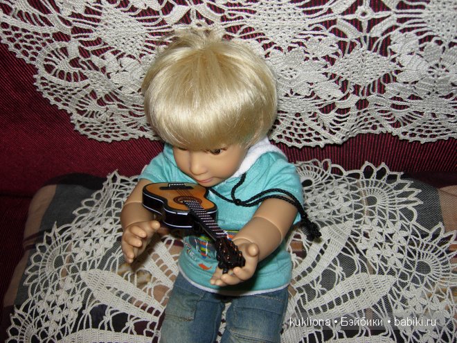 Под балконом давно серенады поют... или как Тим учился играть на гитаре. Кукла Tim Kidz‘n’Cats, Sonja Hartmann (фото 7)