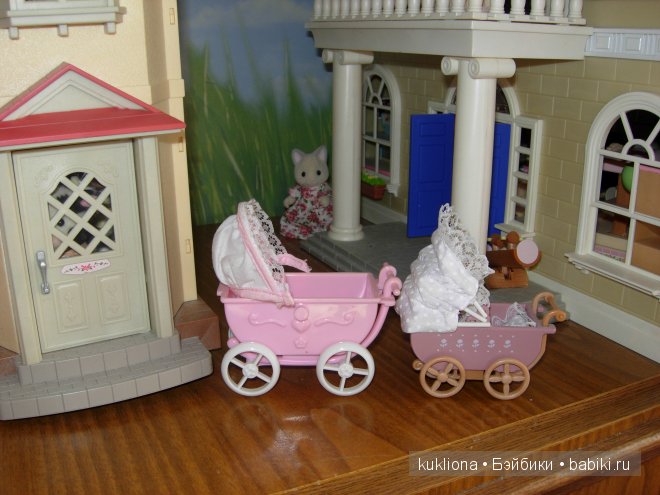 Моя парковочка колясок.Разные миниатюрные колясочки