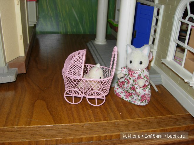 Моя парковочка колясок.Разные миниатюрные колясочки (фото 10)