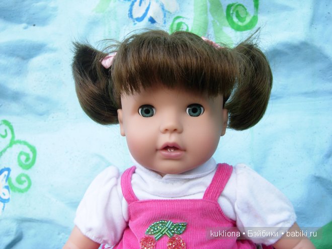 Вишенка Сара Готц с морковкой. Кукла Baby Sarah`h World Gotz 2007