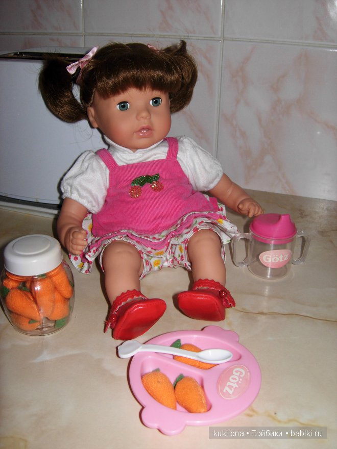 Вишенка Сара Готц с морковкой. Кукла Baby Sarah`h World Gotz 2007 (фото 5)