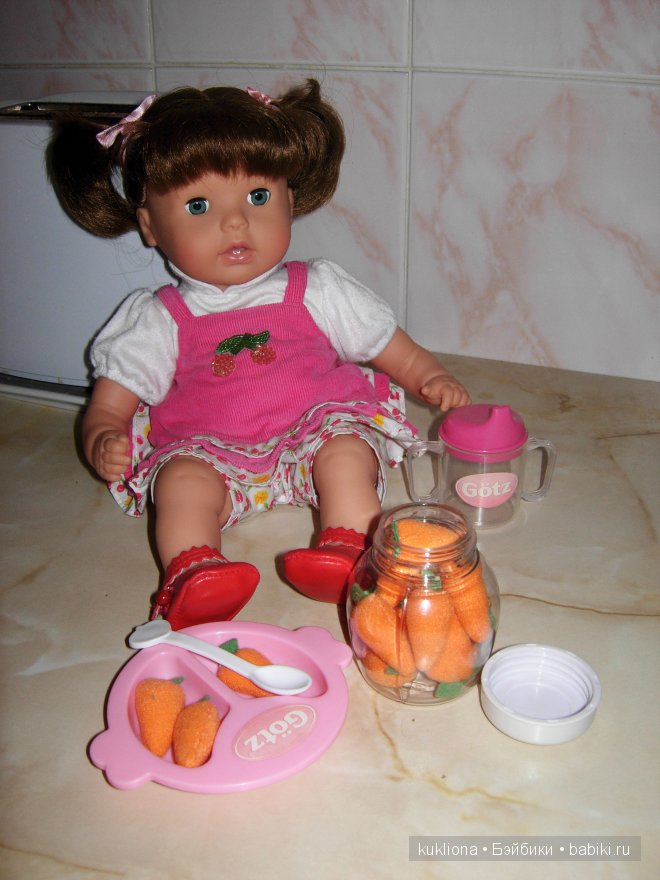 Вишенка Сара Готц с морковкой. Кукла Baby Sarah`h World Gotz 2007 (фото 4)