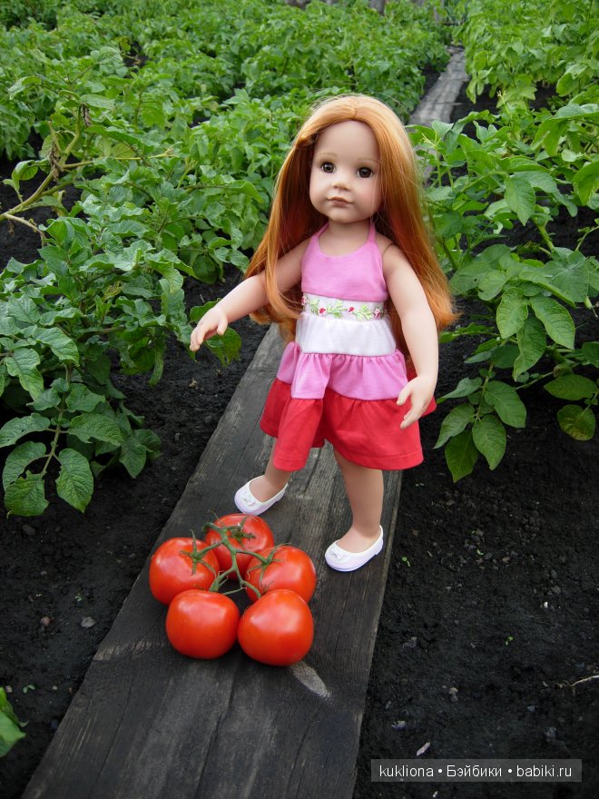 Во саду ли, в огороде. Стефания собирает урожай. Кукла Ханна на прогулке 2012 Gotz Hanna and her dog | Бэйбики Во саду ли, в огороде. Стефания собирает урожай. Кукла Ханна на прогулке 2012 Gotz Hanna and her dog