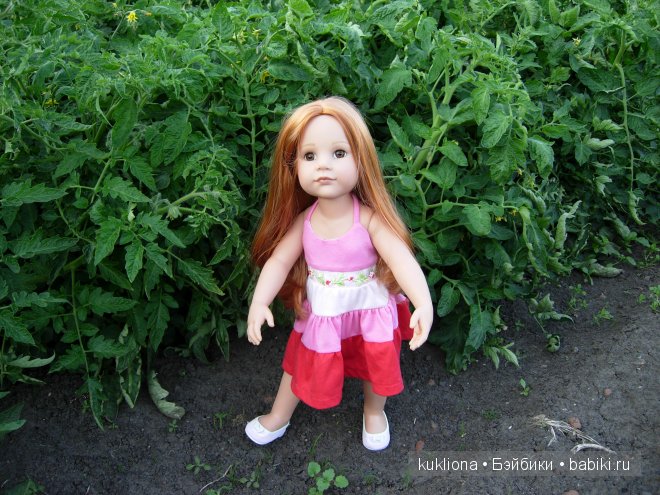 Во саду ли, в огороде. Стефания собирает урожай. Кукла Ханна на прогулке 2012 Gotz Hanna and her dog | Бэйбики Во саду ли, в огороде. Стефания собирает урожай. Кукла Ханна на прогулке 2012 Gotz Hanna and her dog (фото 5)