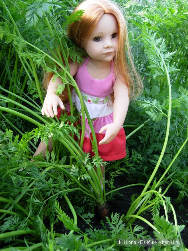 Во саду ли, в огороде. Стефания собирает урожай. Кукла Ханна на прогулке 2012 Gotz Hanna and her dog | Бэйбики Во саду ли, в огороде. Стефания собирает урожай. Кукла Ханна на прогулке 2012 Gotz Hanna and her dog