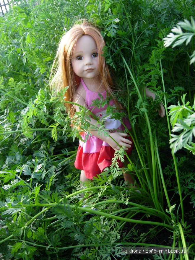 Во саду ли, в огороде. Стефания собирает урожай. Кукла Ханна на прогулке 2012 Gotz Hanna and her dog | Бэйбики Во саду ли, в огороде. Стефания собирает урожай. Кукла Ханна на прогулке 2012 Gotz Hanna and her dog