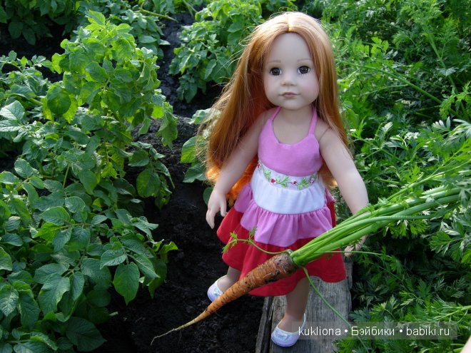 Во саду ли, в огороде. Стефания собирает урожай. Кукла Ханна на прогулке 2012 Gotz Hanna and her dog | Бэйбики Во саду ли, в огороде. Стефания собирает урожай. Кукла Ханна на прогулке 2012 Gotz Hanna and her dog