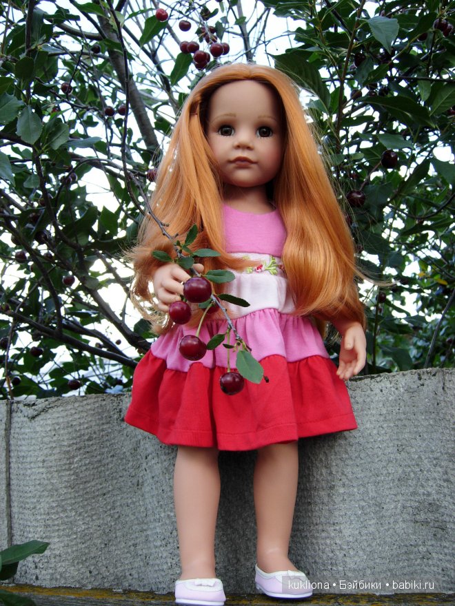 Во саду ли, в огороде. Стефания в саду собирает урожай. Кукла Ханна на прогулке 2012 Gotz Hanna and her dog | Бэйбики Во саду ли, в огороде. Стефания в саду собирает урожай. Кукла Ханна на прогулке 2012 Gotz Hanna and her dog (фото 2)