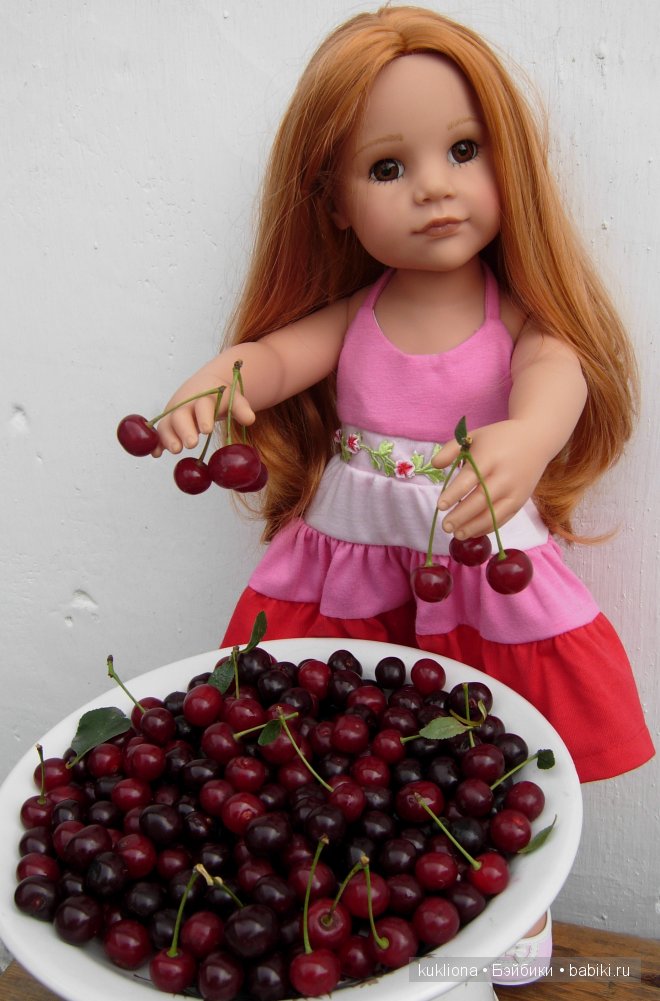 Во саду ли, в огороде. Стефания в саду собирает урожай. Кукла Ханна на прогулке 2012 Gotz Hanna and her dog | Бэйбики Во саду ли, в огороде. Стефания в саду собирает урожай. Кукла Ханна на прогулке 2012 Gotz Hanna and her dog