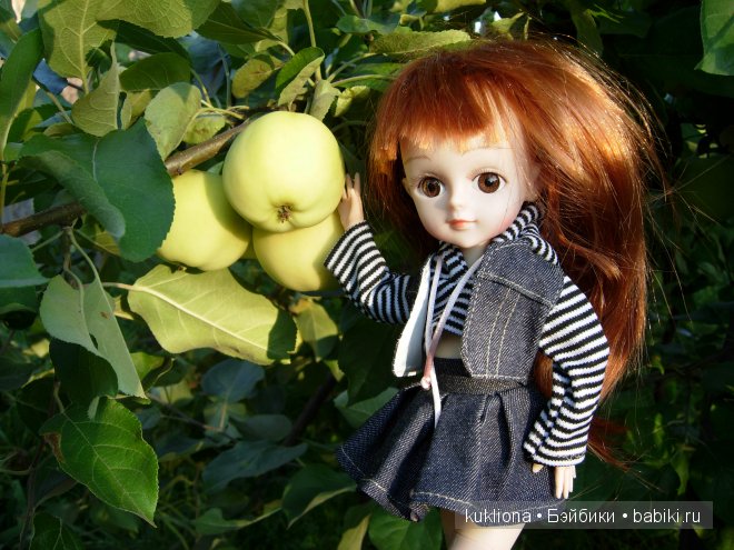 Как Стефания подружилась с маленькой садовой феечкой.Кукла Ханна на прогулке 2012 Gotz Hanna and her dog (фото 6)