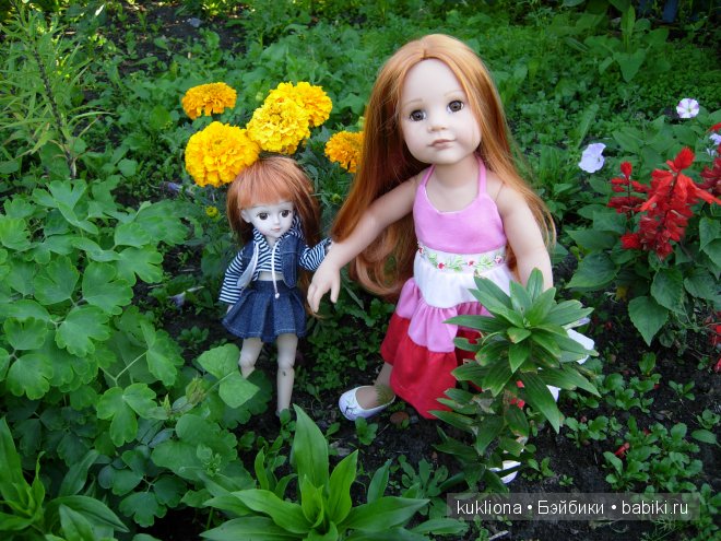 Как Стефания подружилась с маленькой садовой феечкой.Кукла Ханна на прогулке 2012 Gotz Hanna and her dog