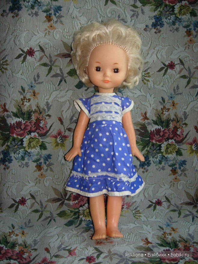 Подружкины игрушки. Советские куклы, мягкие игрушки, пластмассовый Карлсон и котик