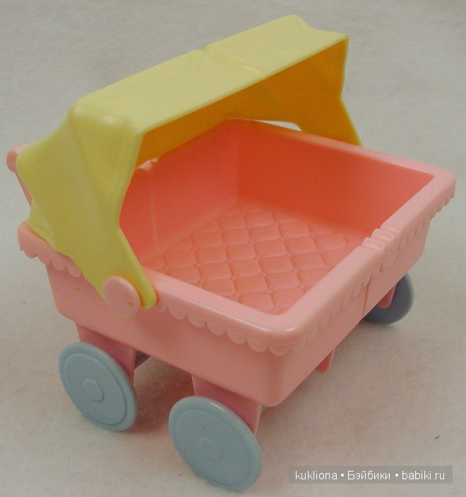 Кукольные коляски для двойняшек и не только