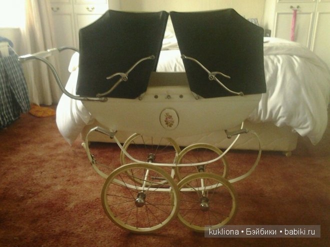 Кукольные коляски для двойняшек и не только