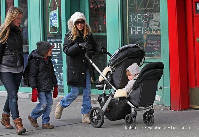Кукольные коляски для двойняшек и не только
